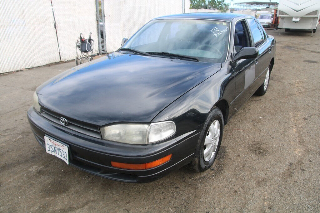 1994 toyota camry le 2.2 l 4 cylinder automatic no reserve