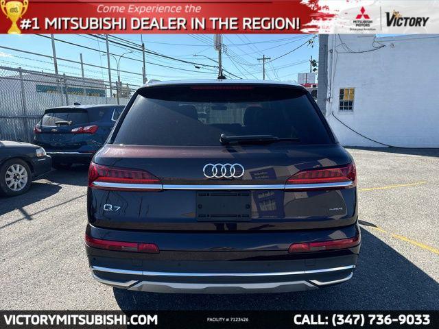 2022 audi q7 55 premium plus