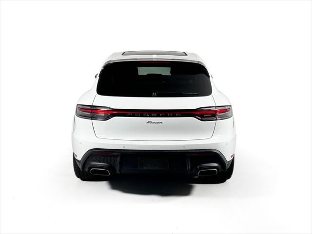 2024 porsche macan base