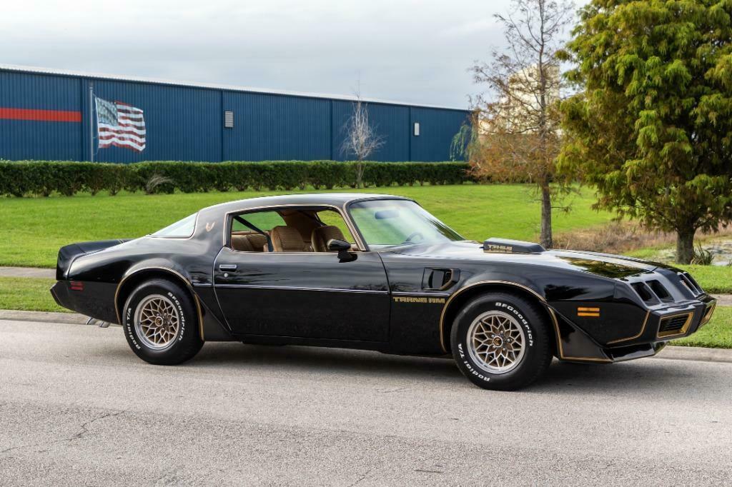 1979 pontiac trans am 2 dr black