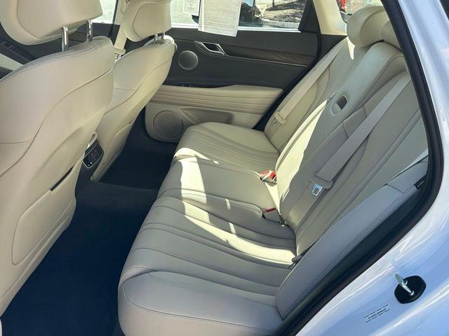 2022 genesis g80 2.5t