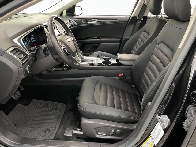 2014 ford fusion se