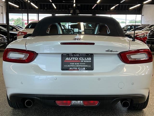 2019 fiat 124 spider base