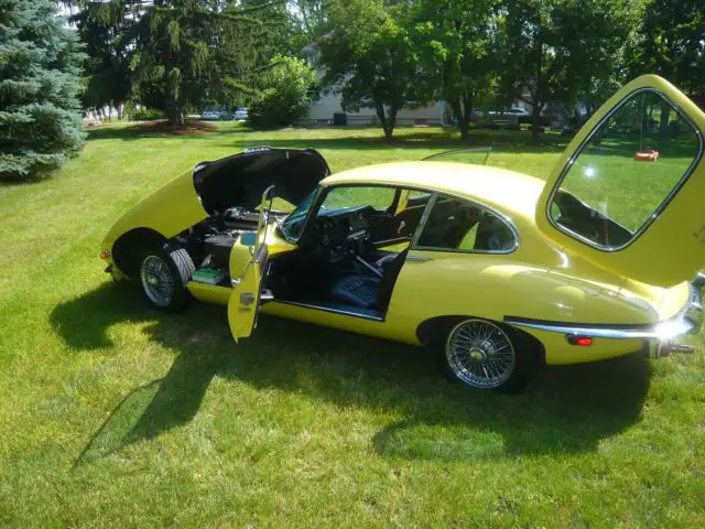 1969 2+2 manual shift with factory a/c