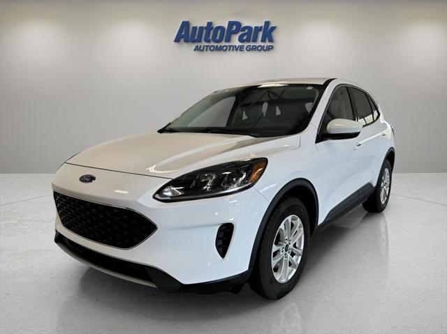 2021 ford escape se