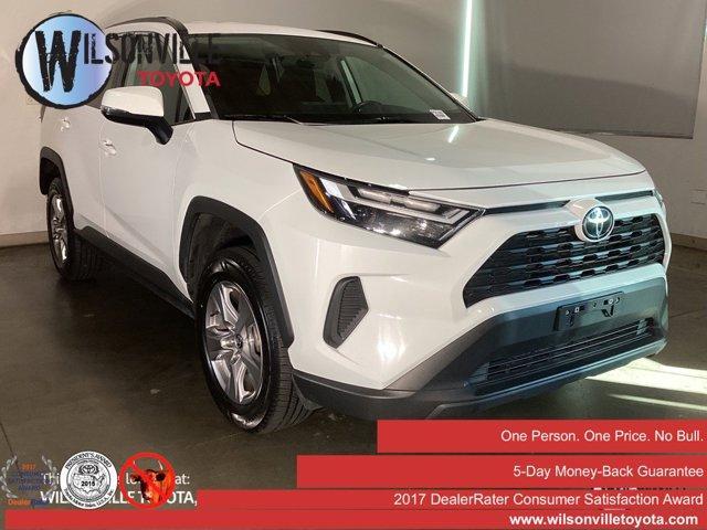 2022 toyota rav4 xle