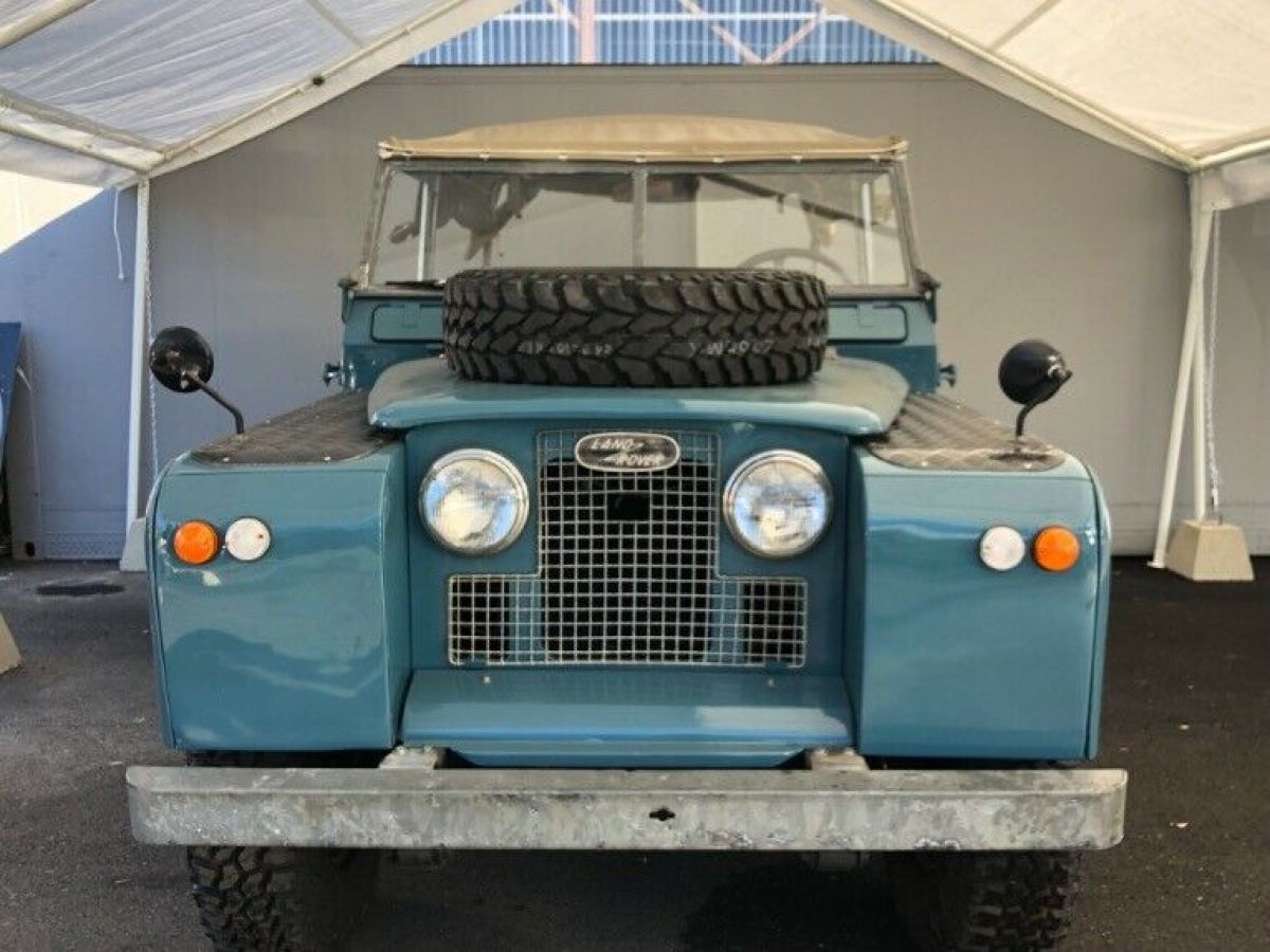 classic 1969 land rover series iia swb, the model that put rover on the map!