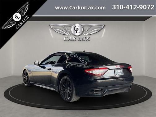 2012 maserati granturismo