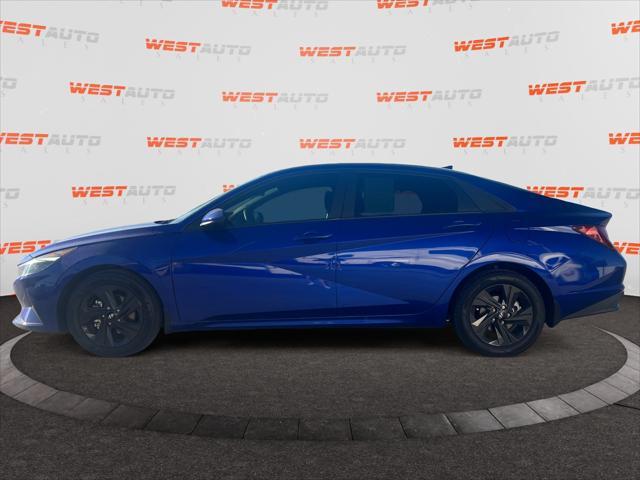 2022 hyundai elantra sel