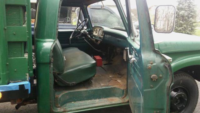 ford f-350 dump truck