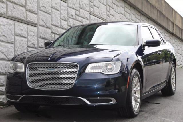 2017 chrysler 300 limited