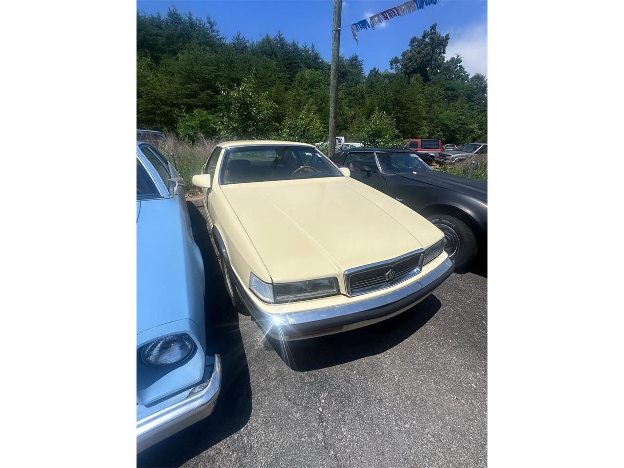 1990 chrysler tc by maserati
