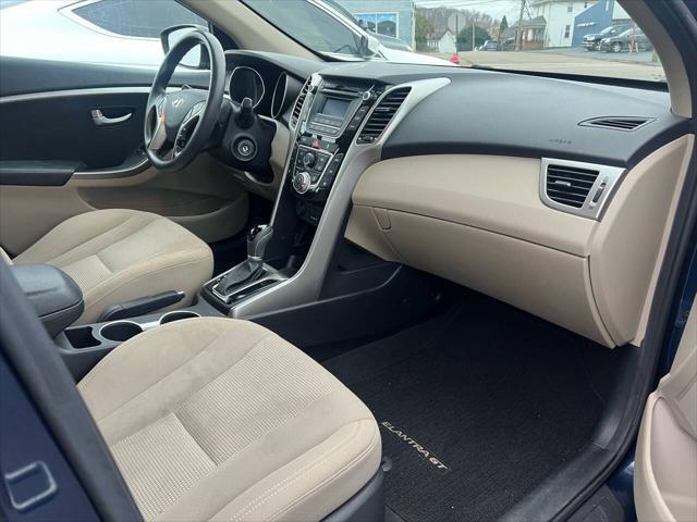 2013 hyundai elantra gt base