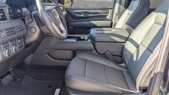 2024 GMC Yukon