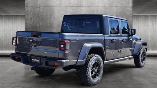 2024 Jeep Gladiator