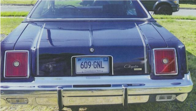 leather seats, wire rim wheels, all original!