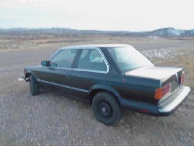 1986 bmw 325es base coupe 2-door 2.7l