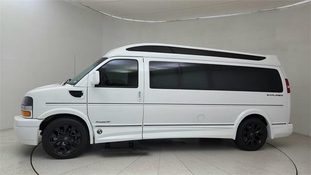 2022 chevrolet express 2500 rwd 2500 extended wheelbase wt