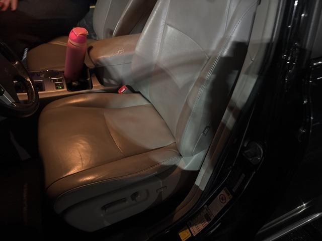 2012 toyota highlander se