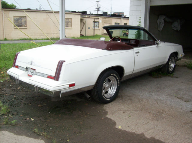 1985 oldsmobile cutlass custom convertible 2-door 5.0l