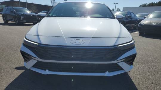2024 Hyundai Elantra