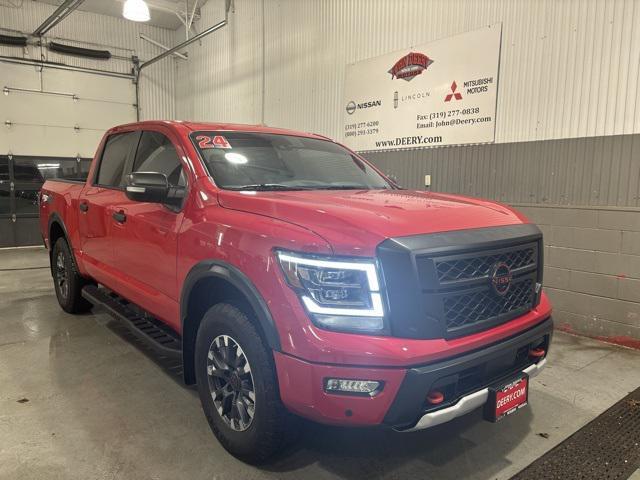 2024 nissan titan pro-4x