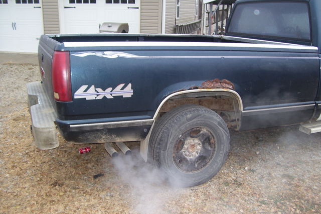 4x4 work,run good. has rust through salvage restorable parts truck v8 automatic