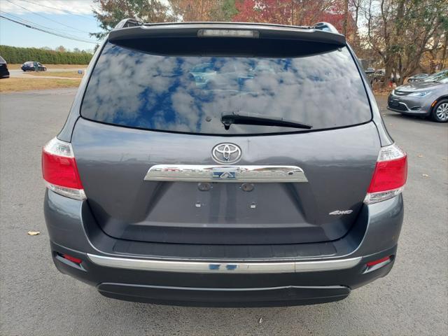2013 toyota highlander se