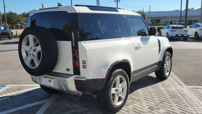 2023 land rover defender 90 se