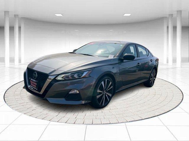 2022 nissan altima
