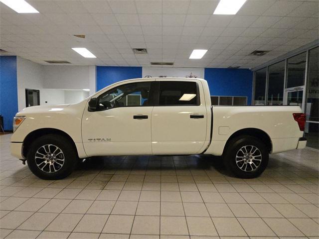2023 nissan titan sv
