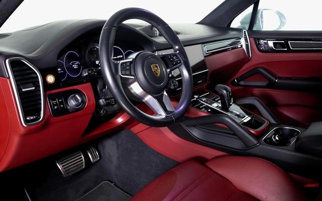 2021 porsche cayenne gts