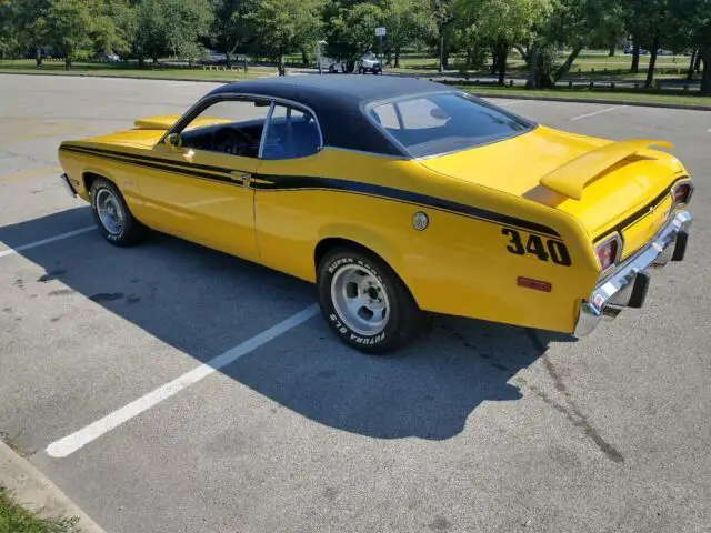 1973 plymouth duster coupe yellow rwd manual