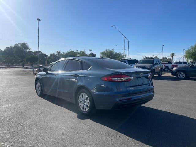 2019 ford fusion s