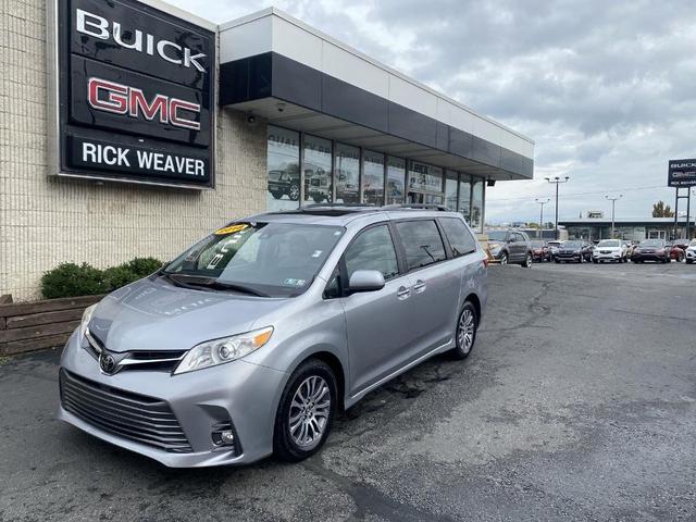 2018 toyota sienna xle