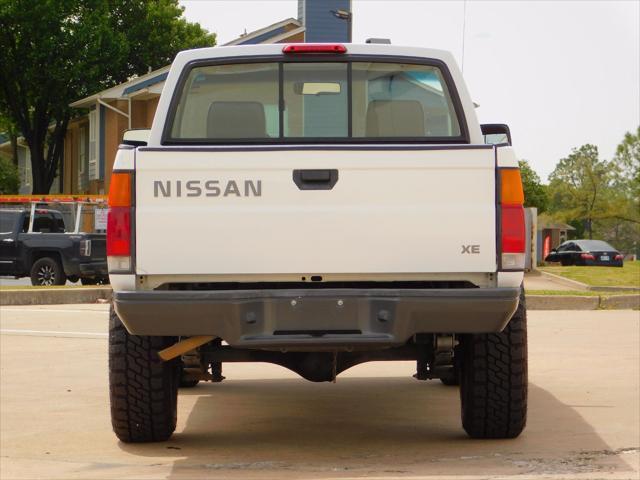 1996 nissan pickup truck