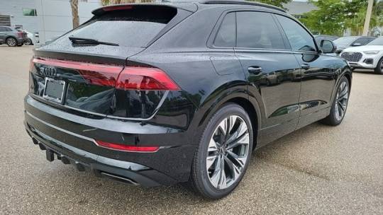 2025 Audi Q8