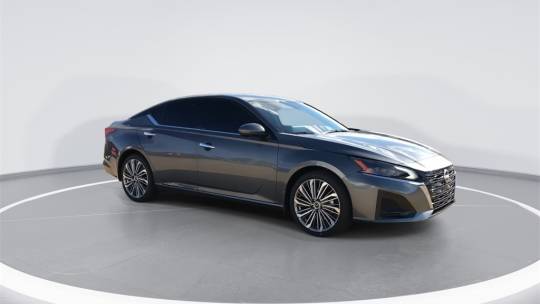 2025 Nissan Altima