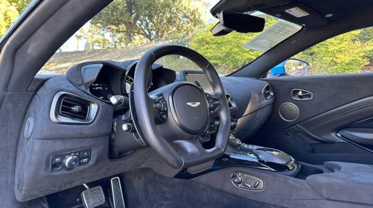 2020 Aston Martin Vantage