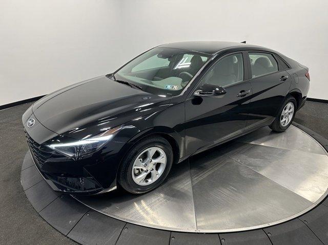2022 hyundai elantra se
