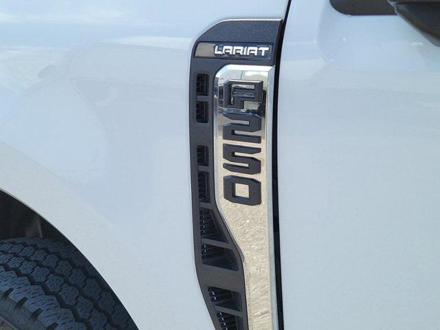 2023 ford f-250 lariat