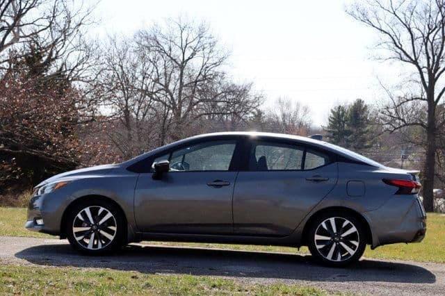 2020 nissan versa sr in winchester, kentucky