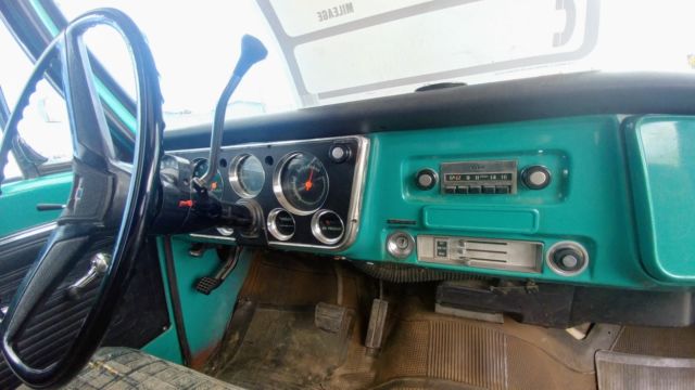1971 chevy 3 door suburban with barn doors - all original !!