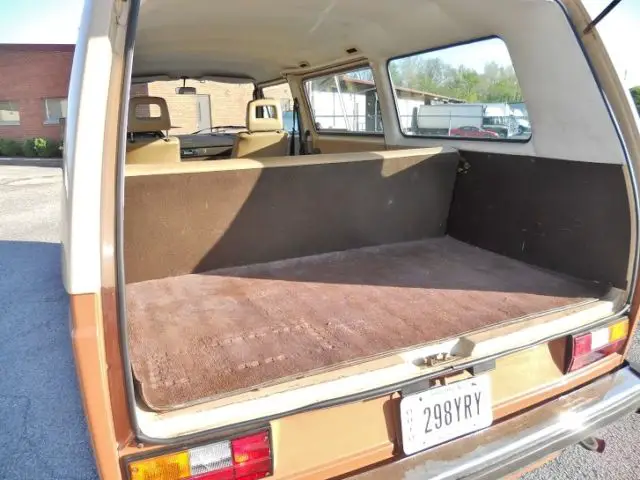 1983 vw vanagon survivor