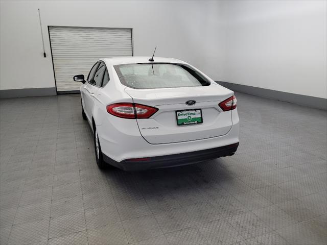 2015 ford fusion s