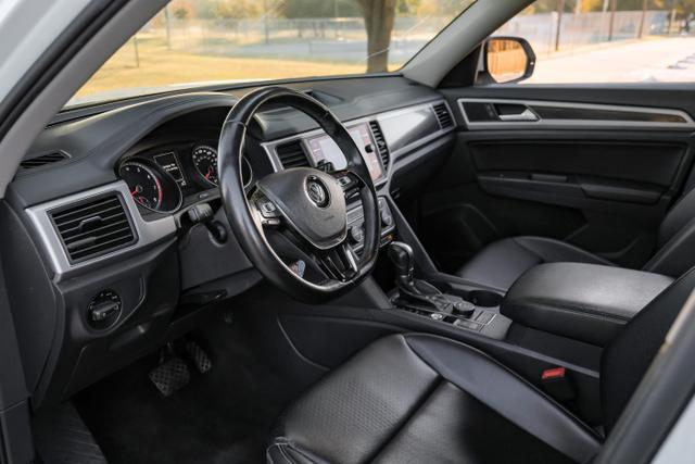 2018 volkswagen atlas 3.6l se w/technology