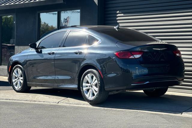 2016 chrysler 200 limited