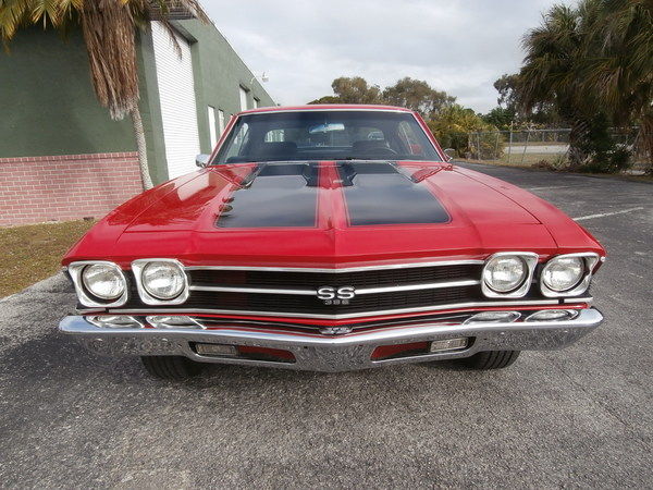 1969 chevrolet ss chevelle 396 cid motor (nom) red w/black stripe