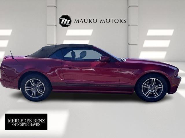 2013 ford mustang v6