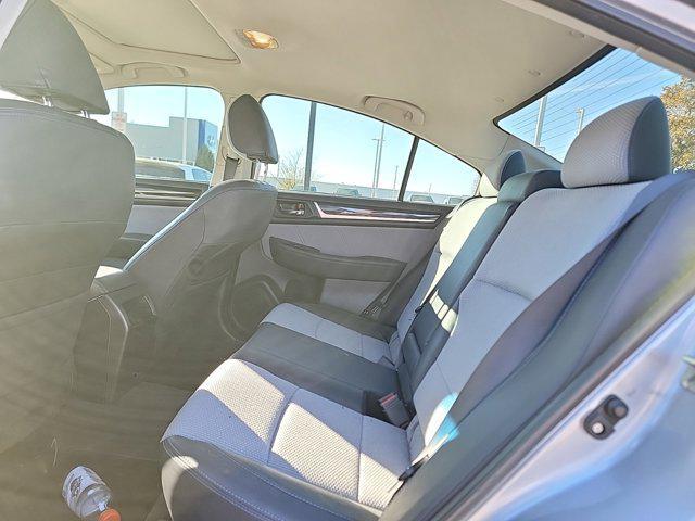 2017 subaru legacy sport